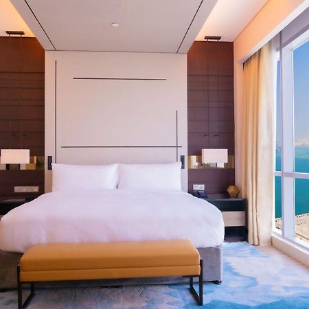 Hilton Bahrain Hotel มานามา ภายนอก รูปภาพ